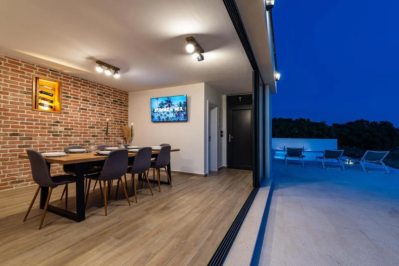 Villa Matea - Heated Pool, Peace, View 0*, Pridraga